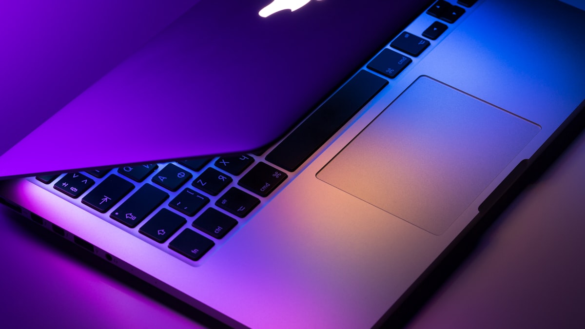 Mac screen showing an error message when trying to launch a creative application